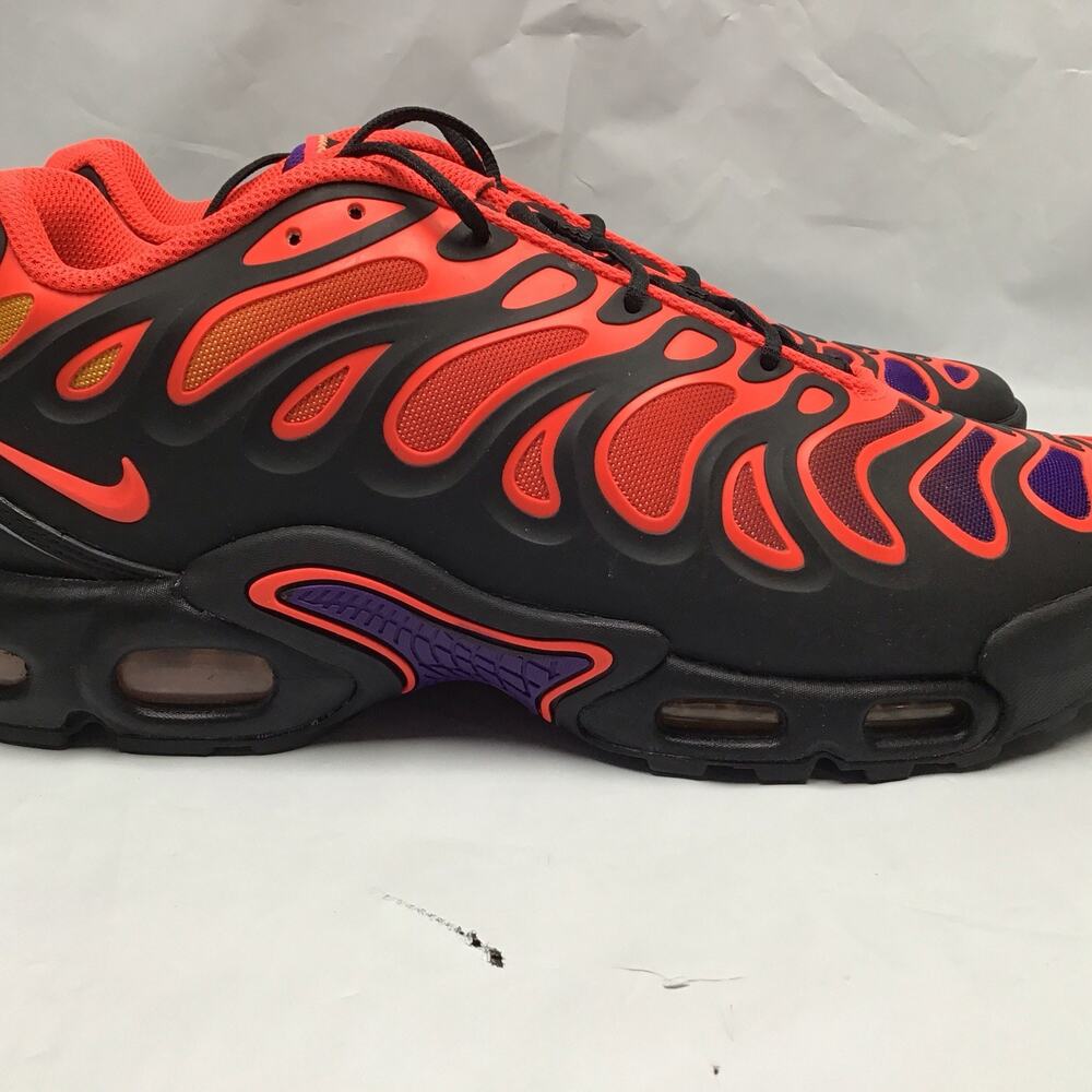 New Men's Nike Red and Black Air Max Plus Drift with Purple Accents Size 11 B4 - Picture 3 of 8